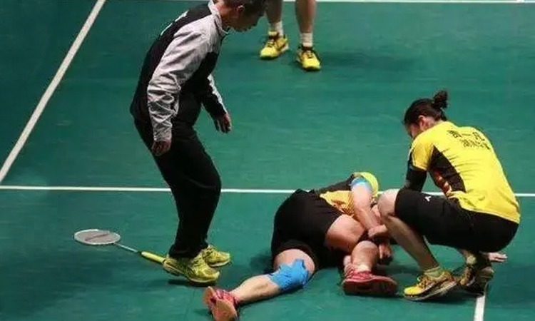 同曦晒对吉林海报：第37回 白山黑水显峥嵘 长白山下我为峰